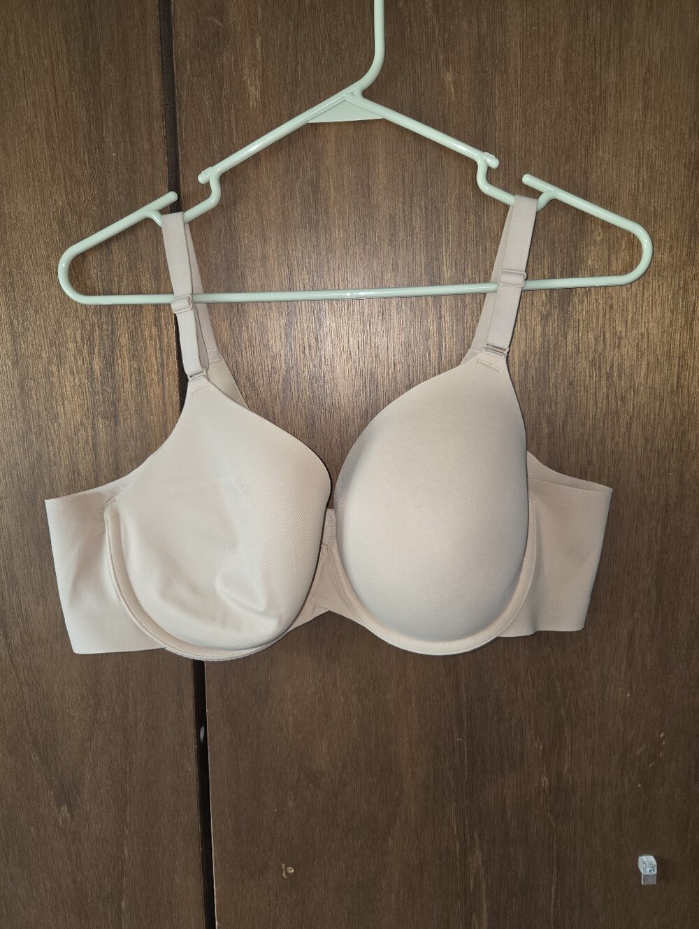 Cacique Lightly Lined Full Coverage Smooth Underwire Bra 42C